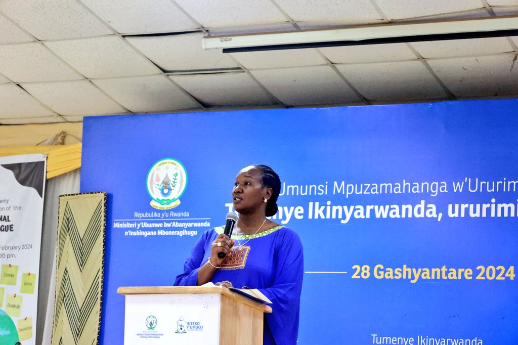 Nta bantu babaye intwari mu ndimi zitari iz'ibihugu byabo-Hon. Uwacu Julienne