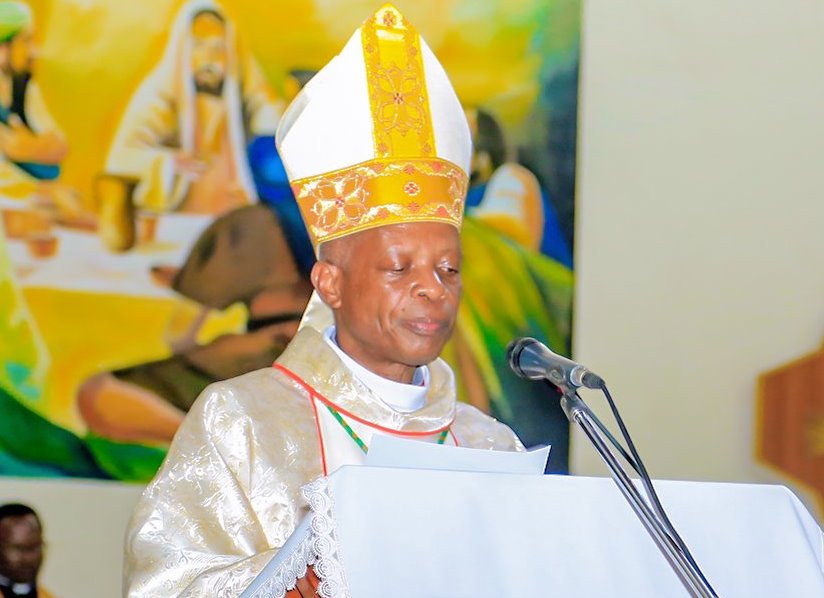 Myr Visenti yasabye Abakristu kudacibwa intege n'ibibazo bikomeje kubangamira ubutumwa birimo n'ifungwa rya kiliziya
