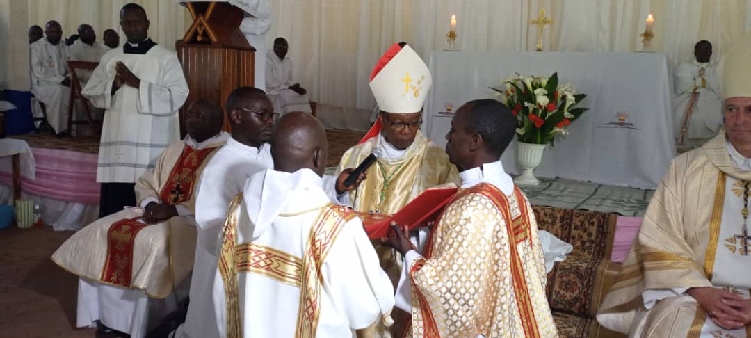 Umuryango w'Abamonaki ba Mutagatifu Benedigito wungutse umupadiri n'abadiyakoni babiri