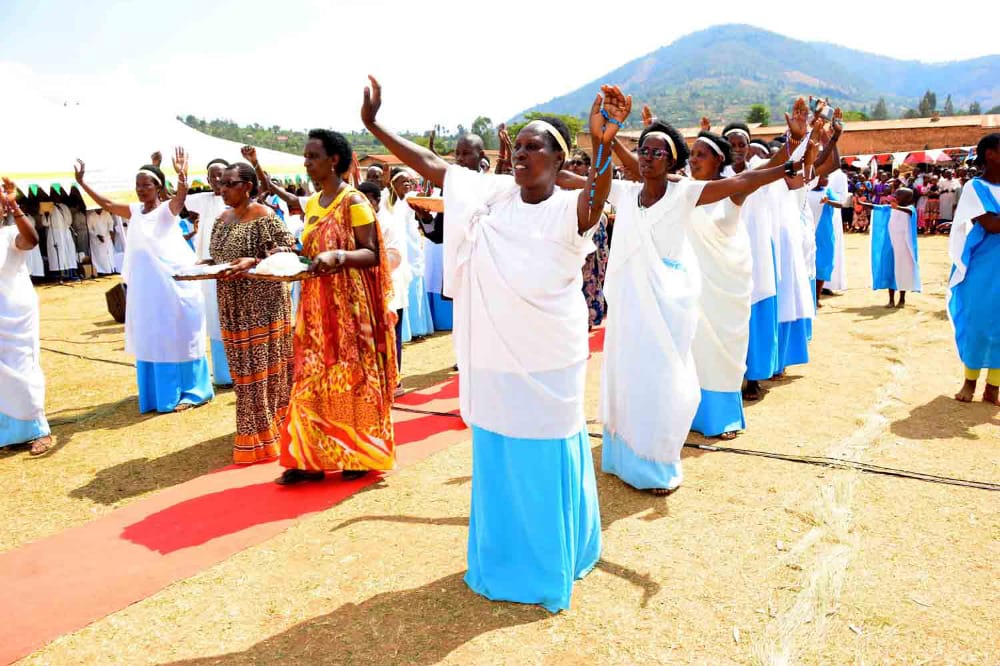 Abakristu ba paruwasi ya Nyumba bari bakereye guhimbaza bwa mbere Yubile ya paruwasi yabo