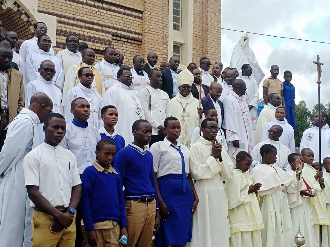 Diyosezi ya Gikongoro yagaragaje ibyo izitaho muri uyu mwaka wahariwe kwita ku Burezi mu mashuri