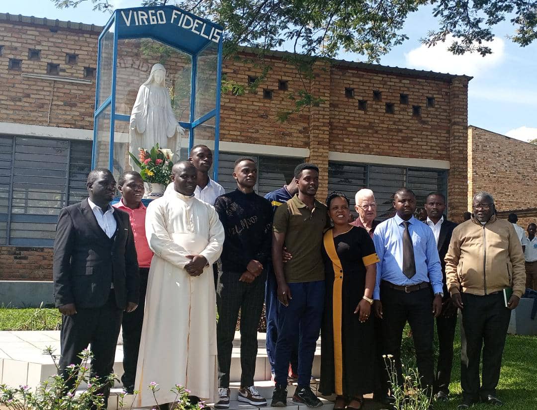 Ababyeyi bongeye kugaragariza Seminari Ibyishimo baterwa no kuyirereramo