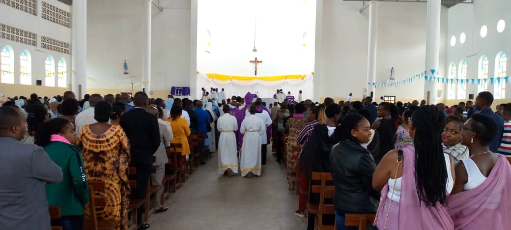 Paruwasi ya Byimana Furere Justin yakoreragamo ubutumwa ni yo yaturiwemo igitambo cya Misa yo kumuherekeza
