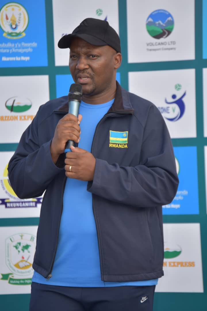 Dr Nelson Mbarushimana, Umuyobozi mukuru wa REB yitabiriye amarushwa yo kwibuka Padiri Kayumba
