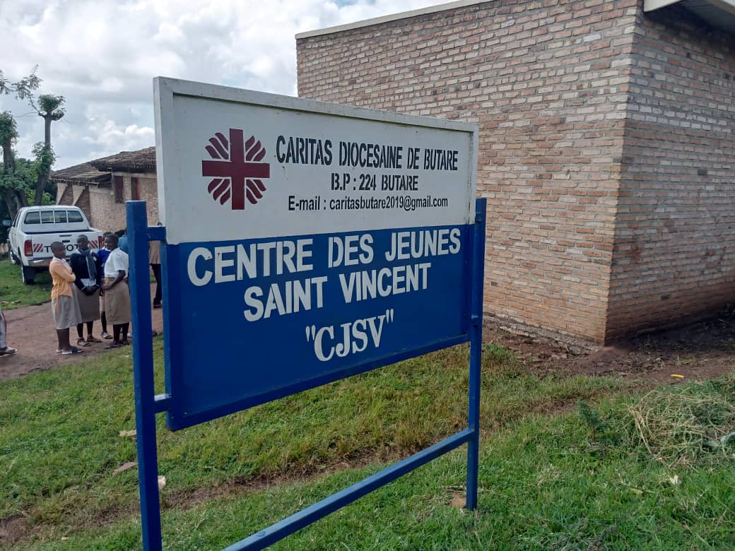 Centre des Jeunes Saint Vincent yigisha imyuga itandukanye irimo n'ubudozi