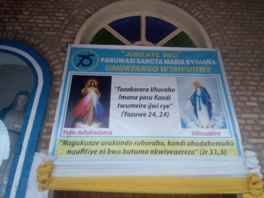 Paruwasi ya Byimana yafunguye umuryango w'Impuhwe z'Imana
