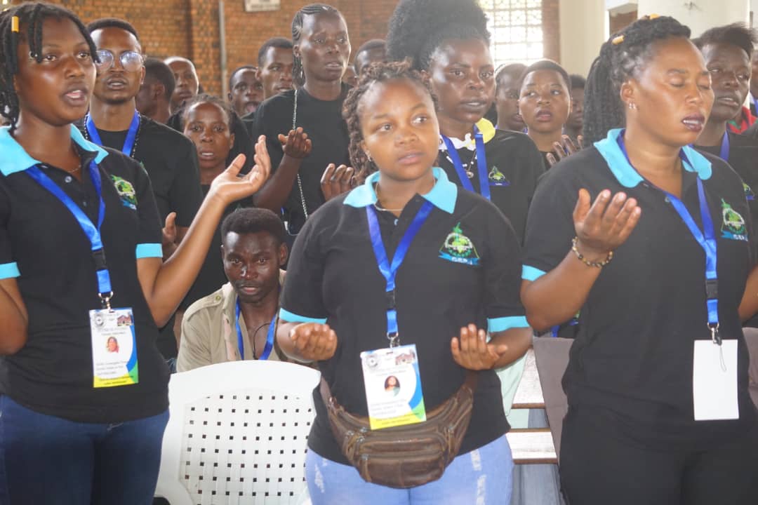Urubyiruko rwasabwe kwiringira umubyeyi Mariya akarutoza kwiyumanganya umusaraba