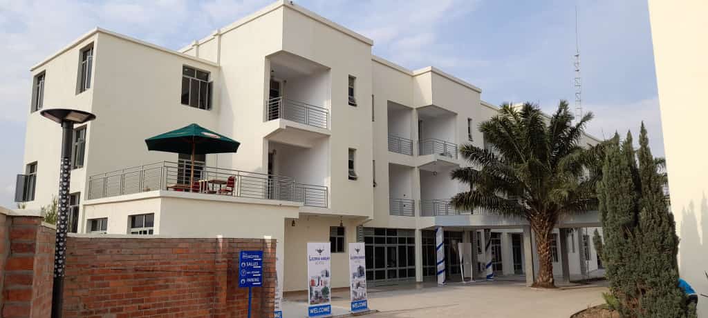 Inyubako nshya izakoreramo Lucerna Kabgayi Hotel