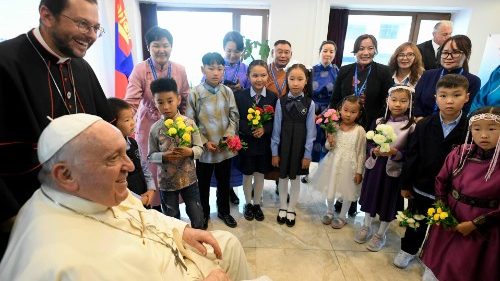 Papa Fransisiko yagaragaje ibyishimo yatewe na Kiliziya Gatolika yo muri Mongolia igizwe n’ Abakristu 1500 gusa