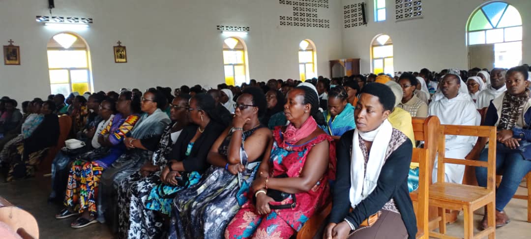 Inshuti n'umuryango bashimiye Mama Marita ubutwari bwamuranze no mu burwayi bwe