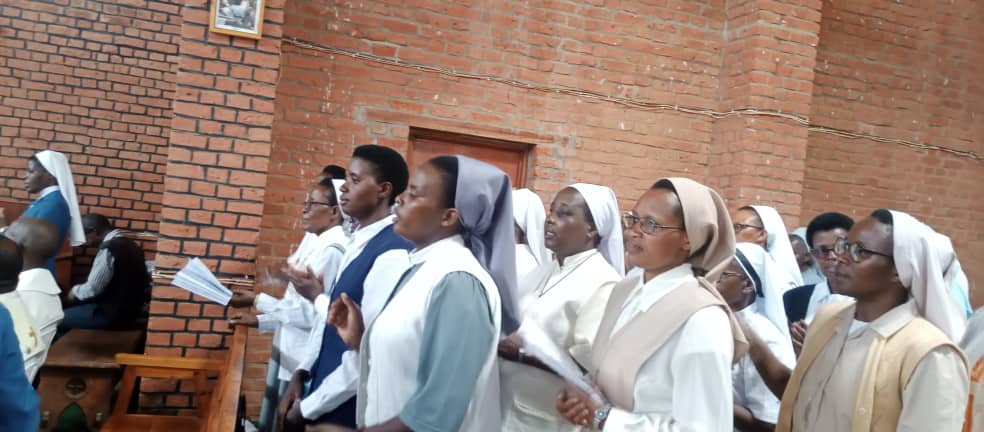 Abihayimana bo mu miryango itandukanye nabo bitabiriye ibi birori