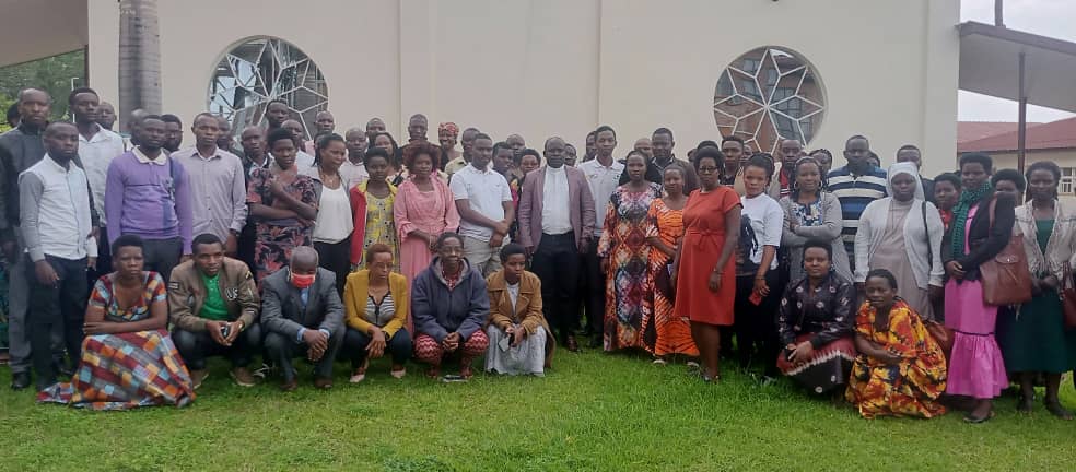 Diyosezi ya Kabgayi ikomeje kongera  imbaraga mu kwita ku bana bafite ubumuga bwo kutabona neza