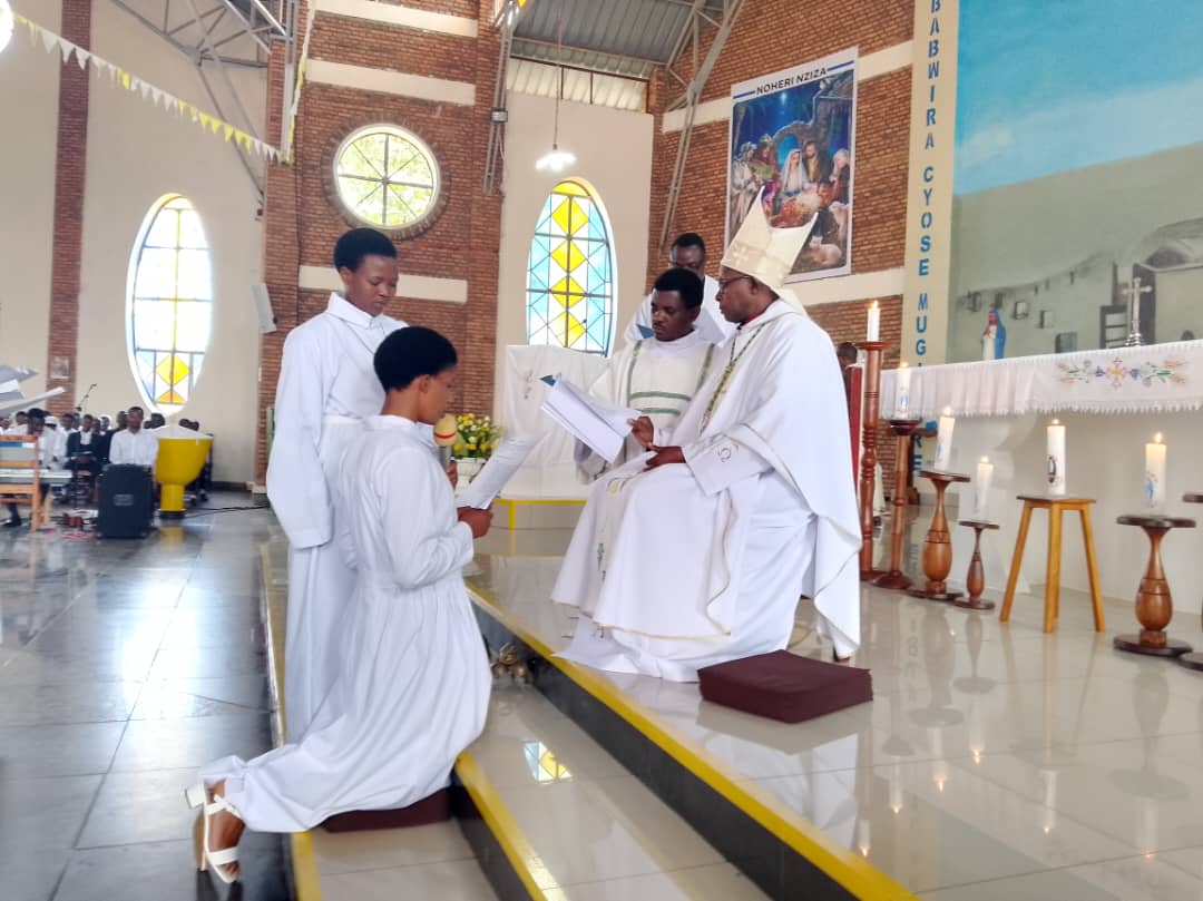 Myr Jean Marie Vianney Twagirayezu, Umwepiskopi wa Kibungo ni we wayoboye umuhango