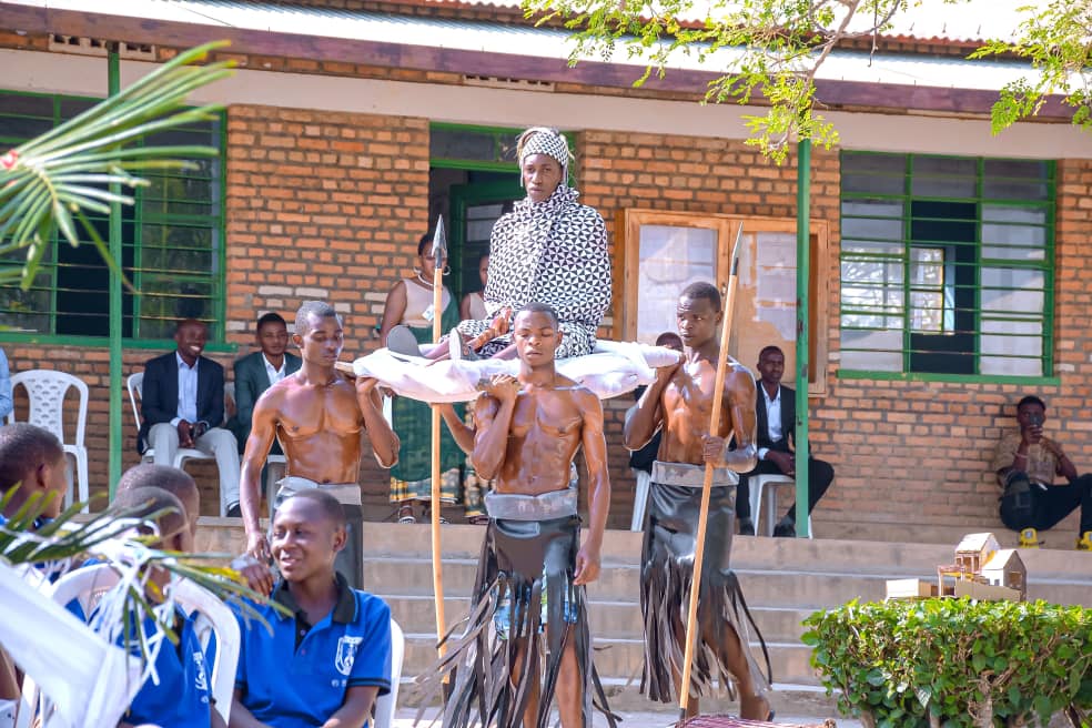 College Saint Ignace mu burezi bushingiye ku muco