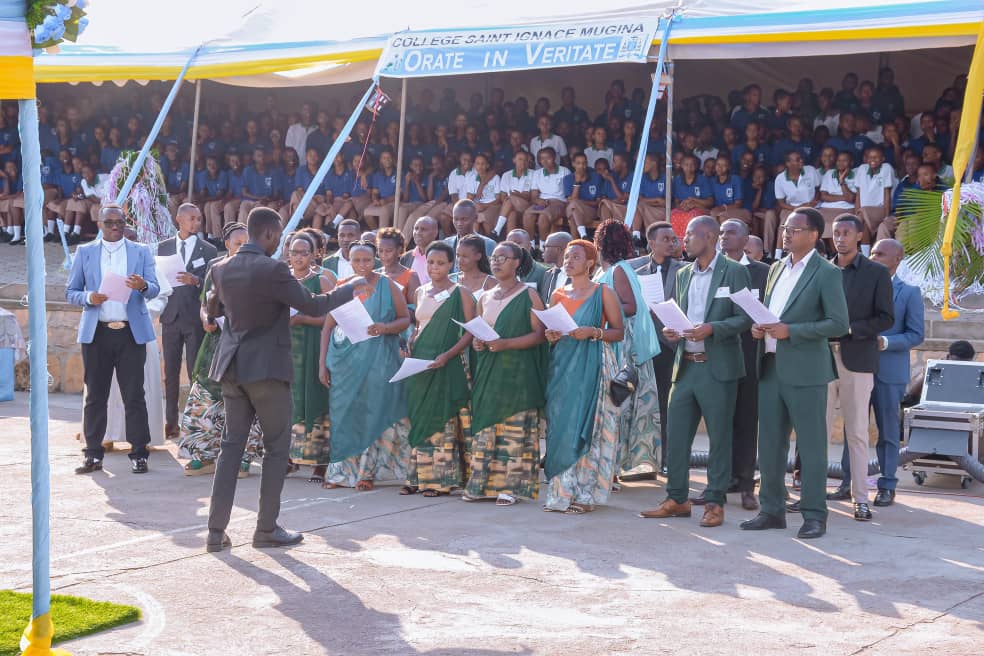 Abarezi nabo bakoze mu nganzo