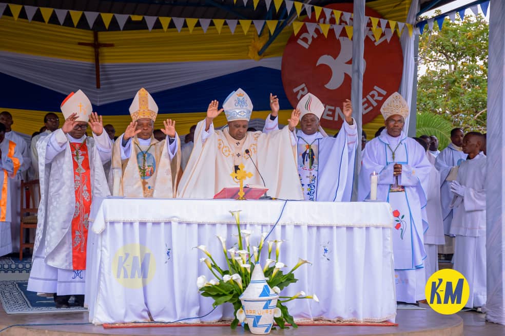 Abepiskopi batandukanye bitabiriye igikorwa cyo gutangiza ihuriro