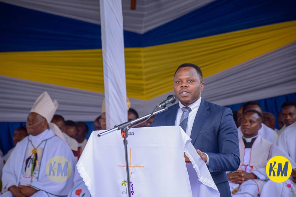 Dr Jean Nepo Utumatwishima, Minisitiri w'urubyiruko n'ubuhanzi yitabiriye Igikorwa cyo gutangiza Forumu