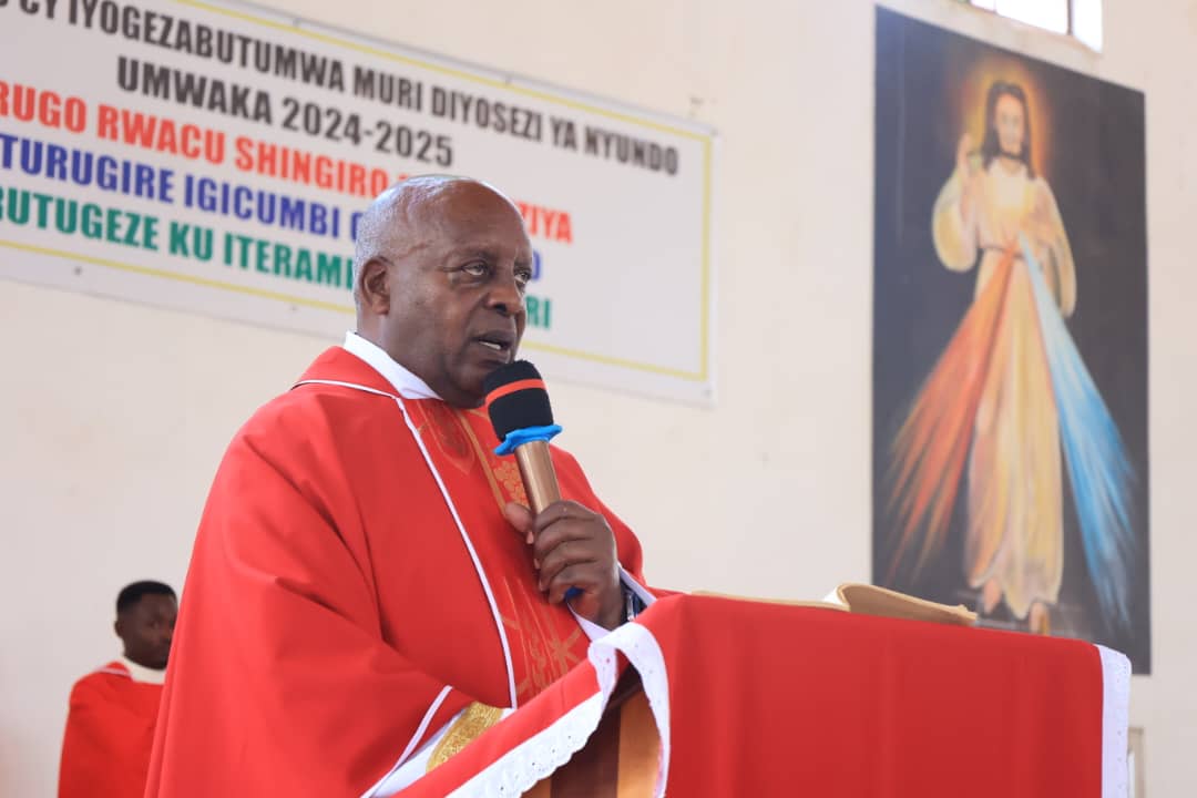 Umujene ntabwo agomba kuba Umukirisitu wo ku Cyumweru gusa- Umukoro wahawe urubyiruko rwa Kibuye