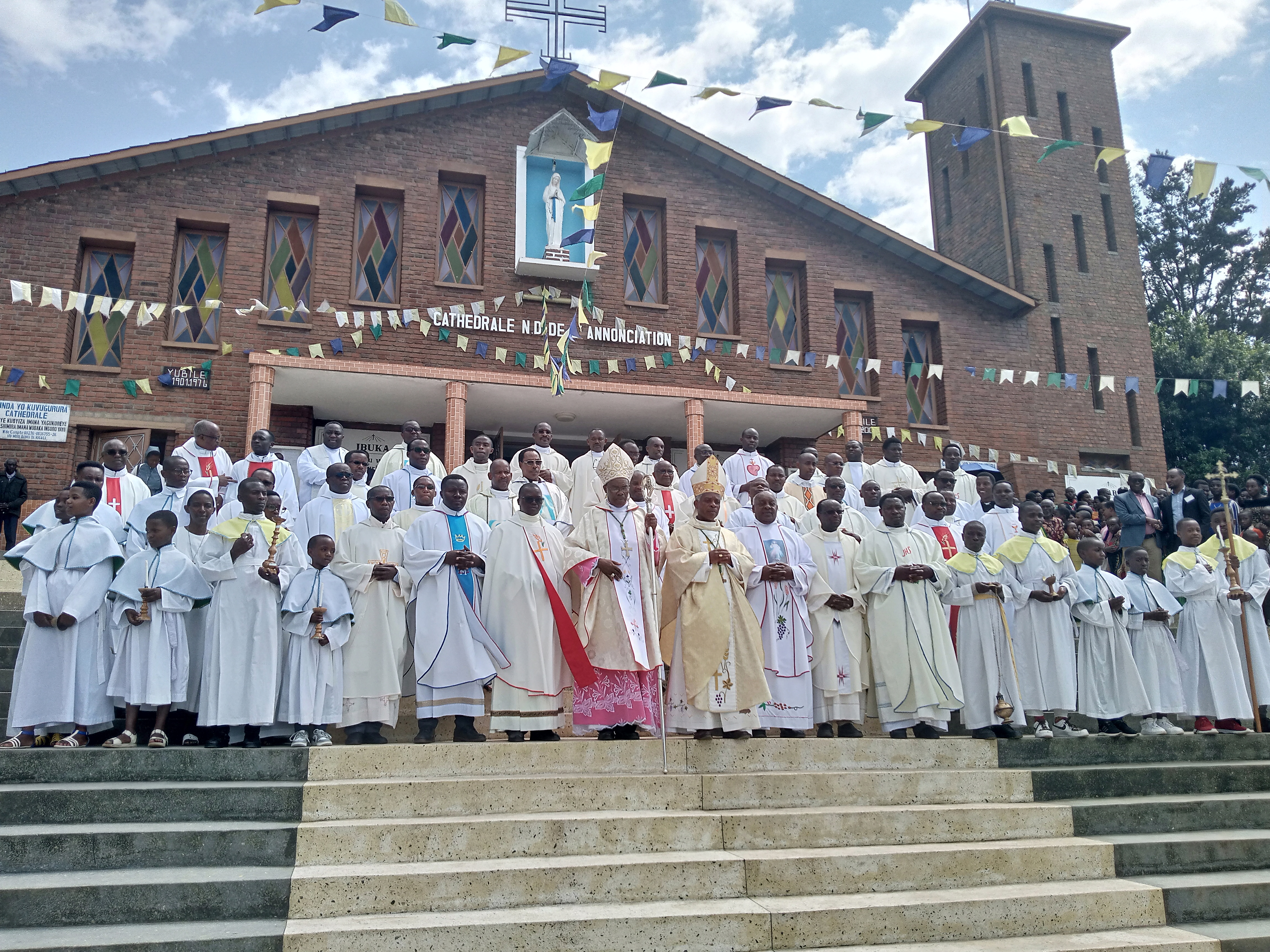 Kiliziya mu Rwanda yahimbaje Yubile z'ibikorwa bya Papa by'iyogezabutumwa
