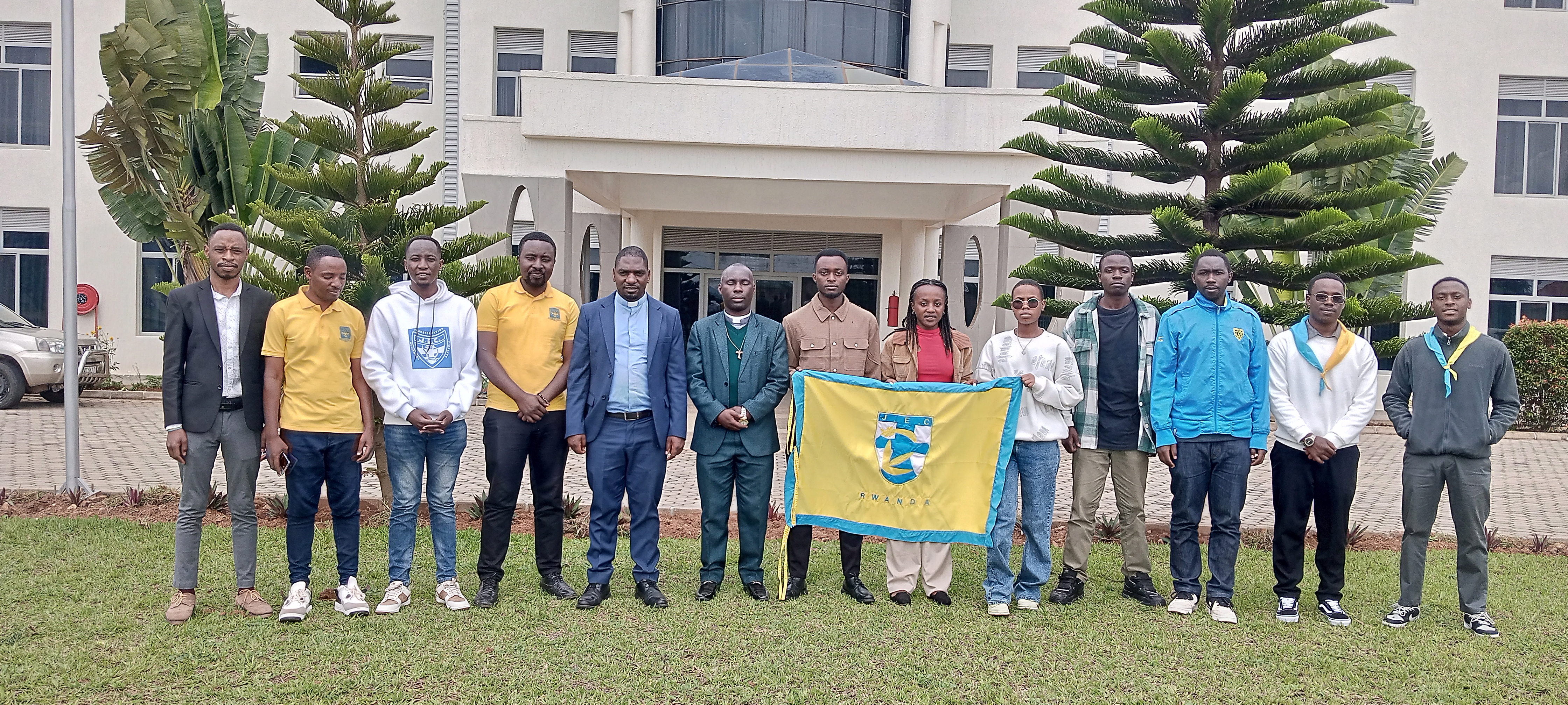 J.E.C Rwanda yahinduye ubuyobozi: Komite nshya yiyemeje gukomeza umurage w’uburere no kwitangira Kiliziya