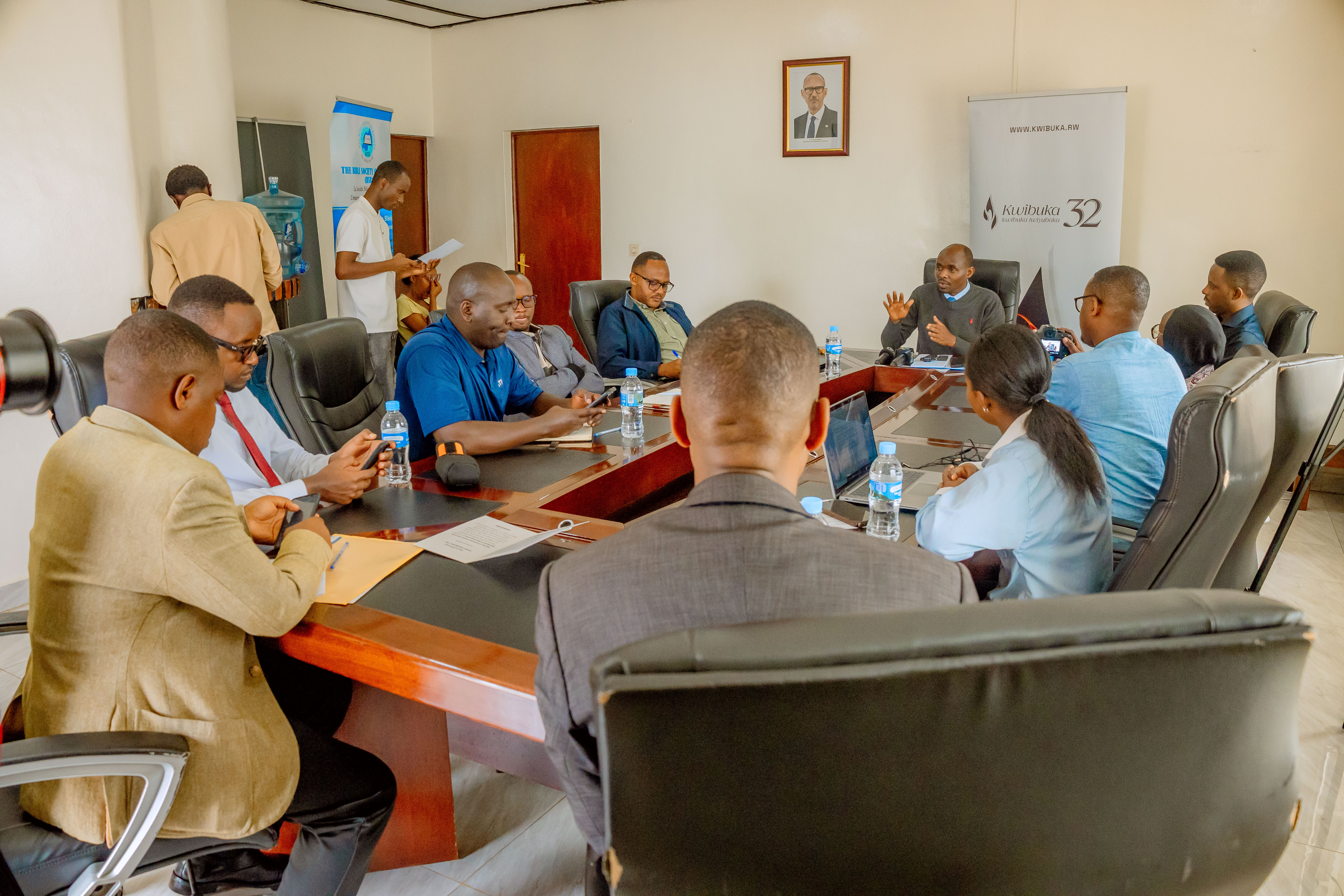 Abari abakozi n’abayobozi b’Umuryango wa Bibiliya mu Rwanda bazize Jenoside yakorewe Abatutsi bagiye kwibukwa ku nshuro ya 32