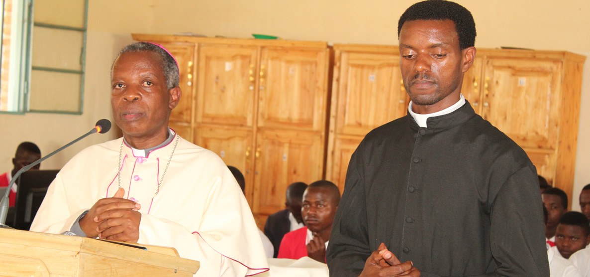 Myr Visenti HAROLIMANA yashimye intambwe ishuri ETEFOP rimaze gutera mu guteza imbere Umuco nyarwanda