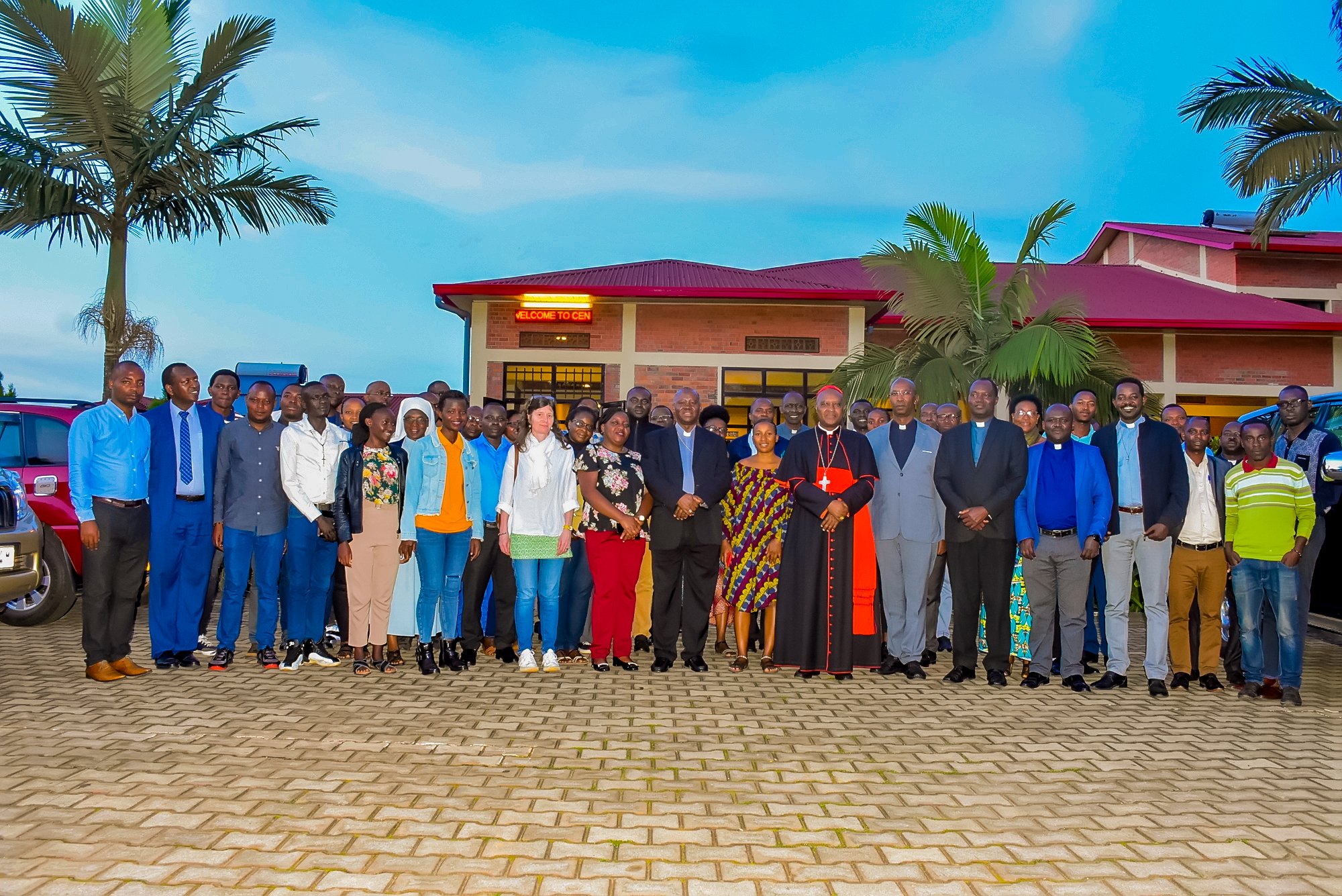 Kiliziya Gatolika mu Rwanda yakiriye Igihango cy’Uburezi cya Papa Fransisiko