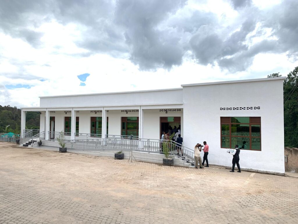 Inyubako ya Hotel Saint Andre Kabgayi yatashywe ku mugaragaro.
