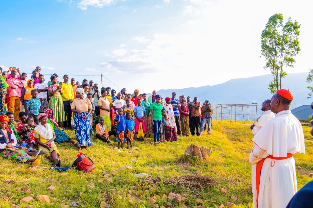 Kigali: Abakristu b’i Munanira bishimiye kwegerezwa Paruwasi nshya ya MUNANIRA