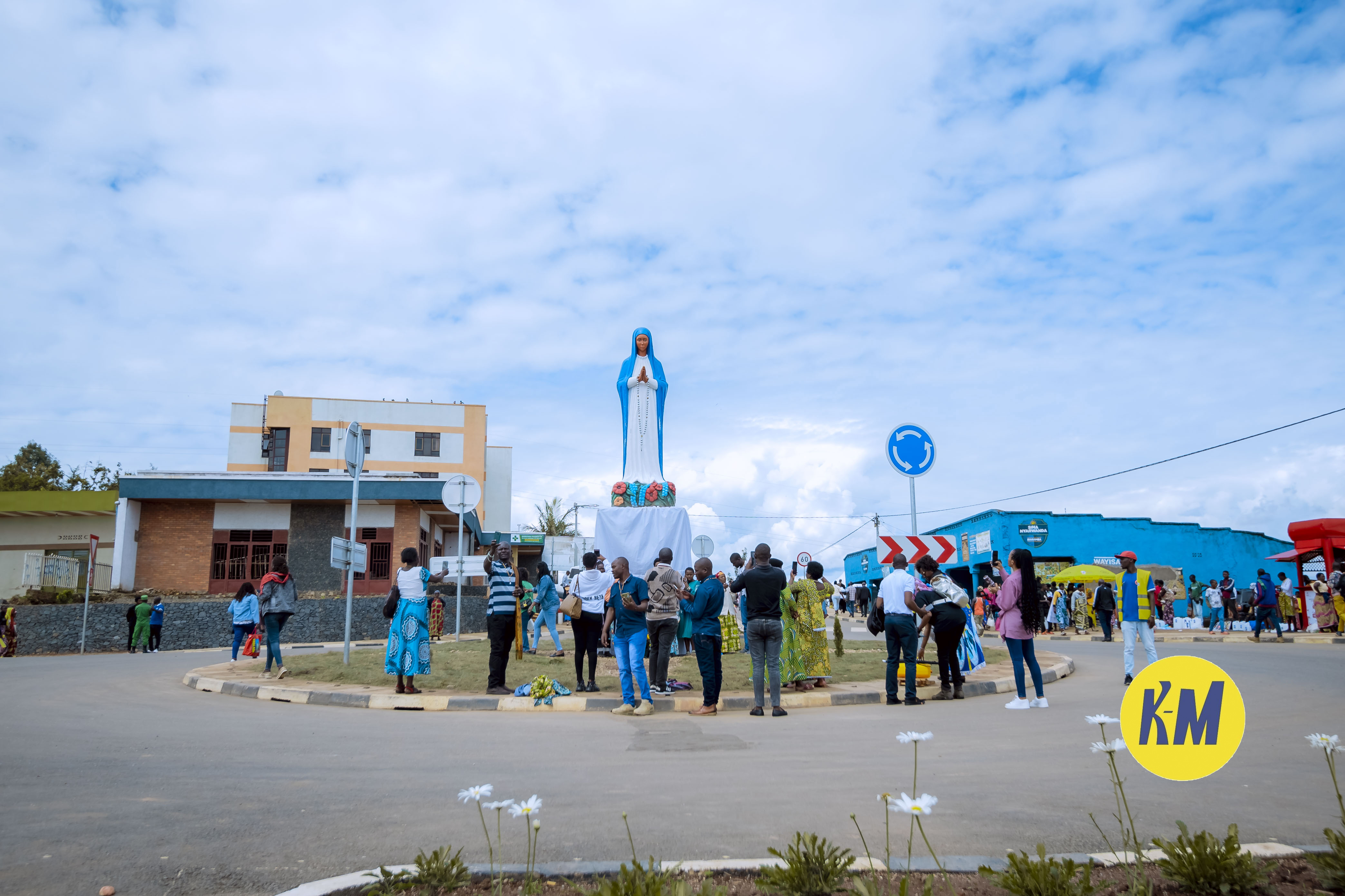 Urubyiruko rwa Kigali rwakereye urugendo nyobokamana I Kibeho.