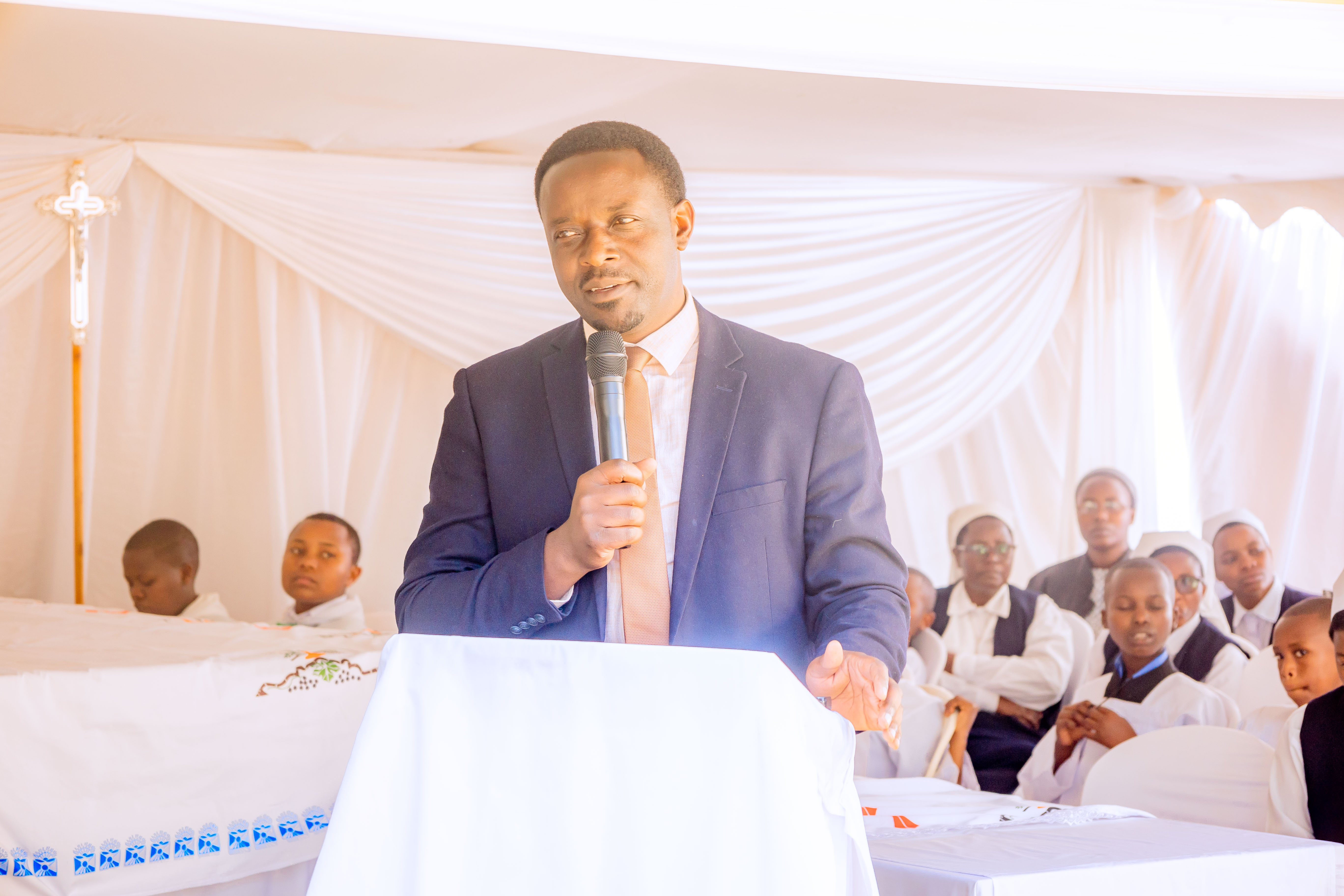 Diyosezi ya Byumba yashimiwe uruhare rwayo mu burezi no gufasha abatishoboye