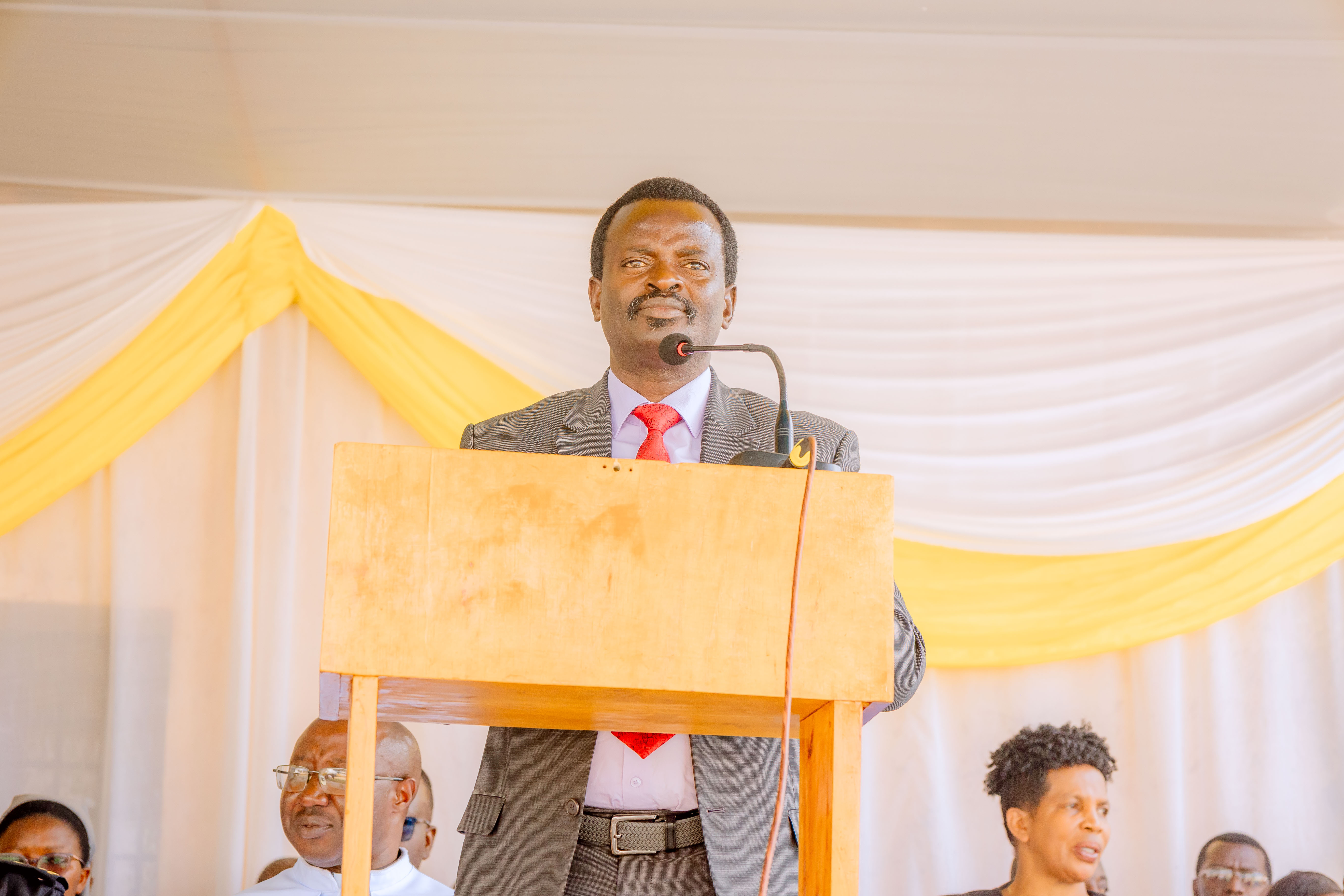 “Kiliziya Gatolika yatsinze igitego cyo guteza imbere uburezi” Nsengimana Claudien, Umuyobozi w’Akarere ka Musanze