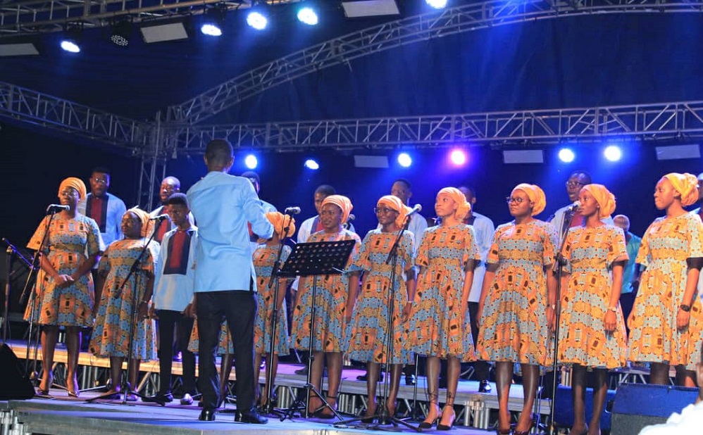 Diyosezi ya Ruhengeri yakiriye Iserukiramuco Nyafurika ry’indirimbo zisingiza Imana