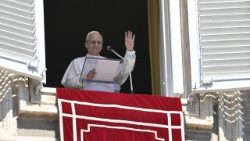 Papa Leo XIV agiye kugirira uruzinduko rw'ubutumwa muri Afurika
