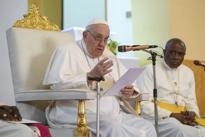 Papa Fransisiko yavuze ko adateganya kwegura kuri izi nshingano