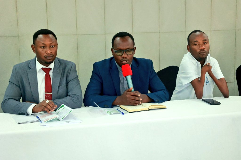 Padiri Gasasira Jean Berchmas umuyobozi wa Caritas Kabgayi na Munyangeyo Francois D'Assise ushinzwe gukurikirana ibikorwa by'abafite ubumuga muri Diyosezi ya Kabgayi basobanuye birambuye ibikorwa   komisiyo y'ubudaheza  izibandaho