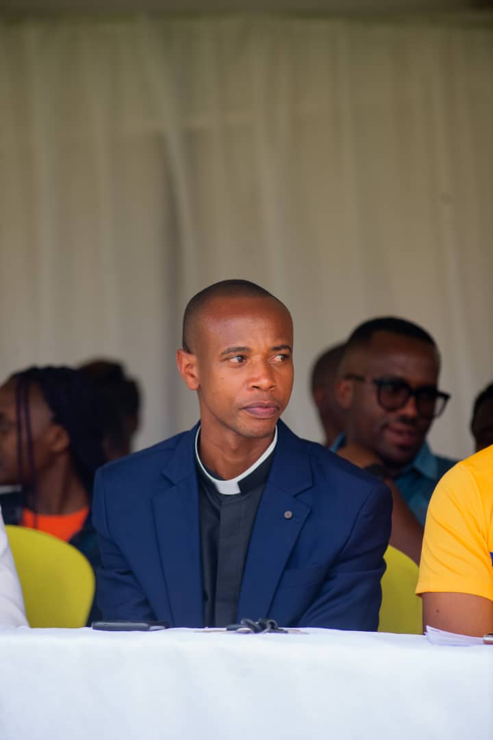 Umuyobozi wa ESB Kamonyi, Padiri Majyambere Jean d'Amour
