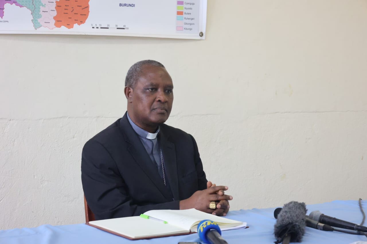 Antoni Kardinali Kambanda yatangaje ibyavugiwe mu Nteko rusange ya 169 mu kiganiro n'abanyamakuru bakorera ibinyamakuru bya Kiliziya