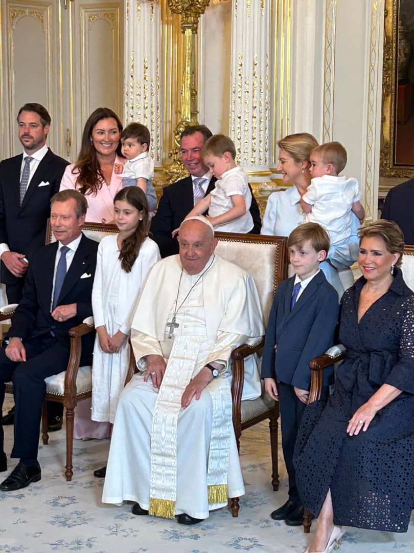 Papa Francisiko yasuye igihugu cya Luxembourg, ashimangira ko Umurimo, ubutumwa, n'ibyishimo ari byo bigize iyogezabutumwa .