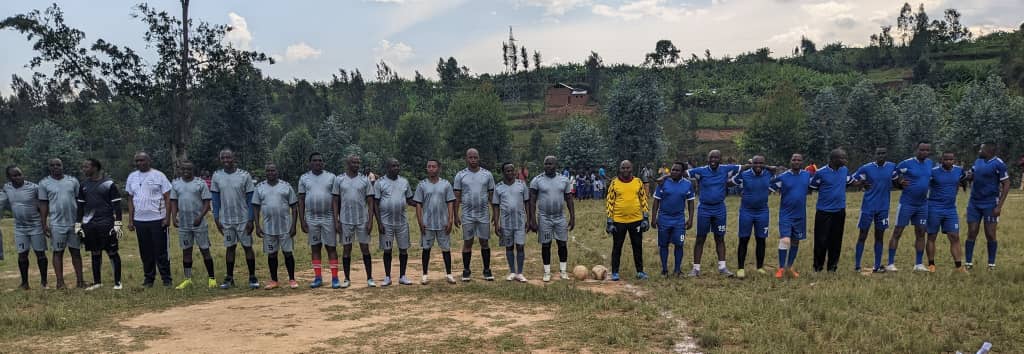 Abapadiri ba Kabgayi bashima uburyo Diyosezi yabo  ishyigikira  Ubumwe bwabo binyuze muri siporo