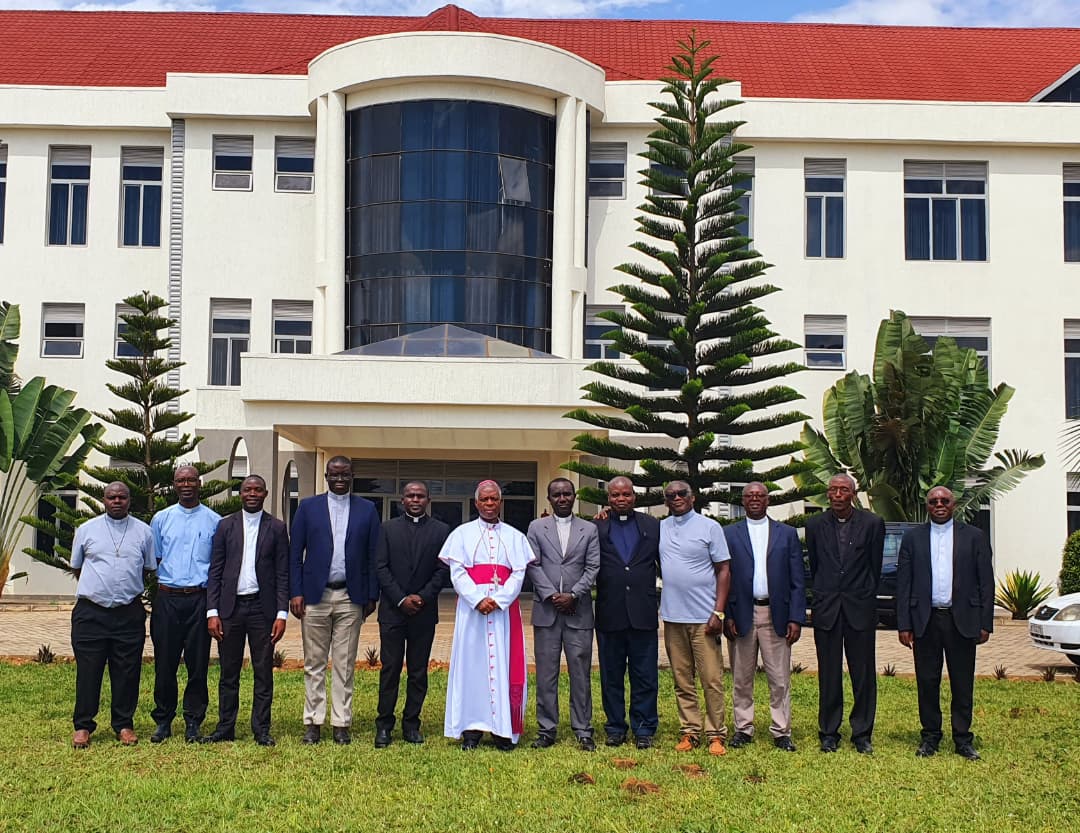 Ibyo wamenya kuri  Komisiyo nshya y’Abepiskopi Gatolika mu Rwanda,  ishinzwe Amahame y’Ukwemera, Bibiliya n’Ubumwe bw’Abemera Kristu