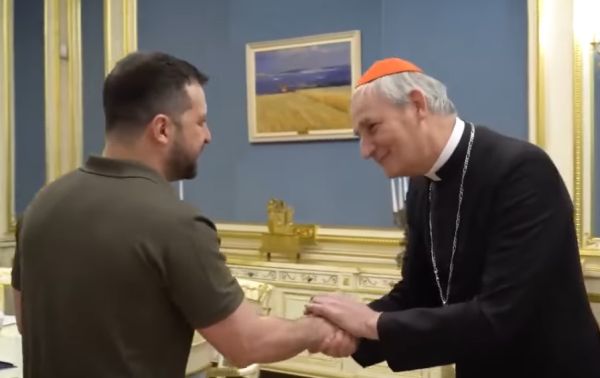 Karidinali Zuppi yerekeje muri Amerika  kuganira na Perezida Joe Biden ku kibazo cy’Intambara yo muri Ukraine