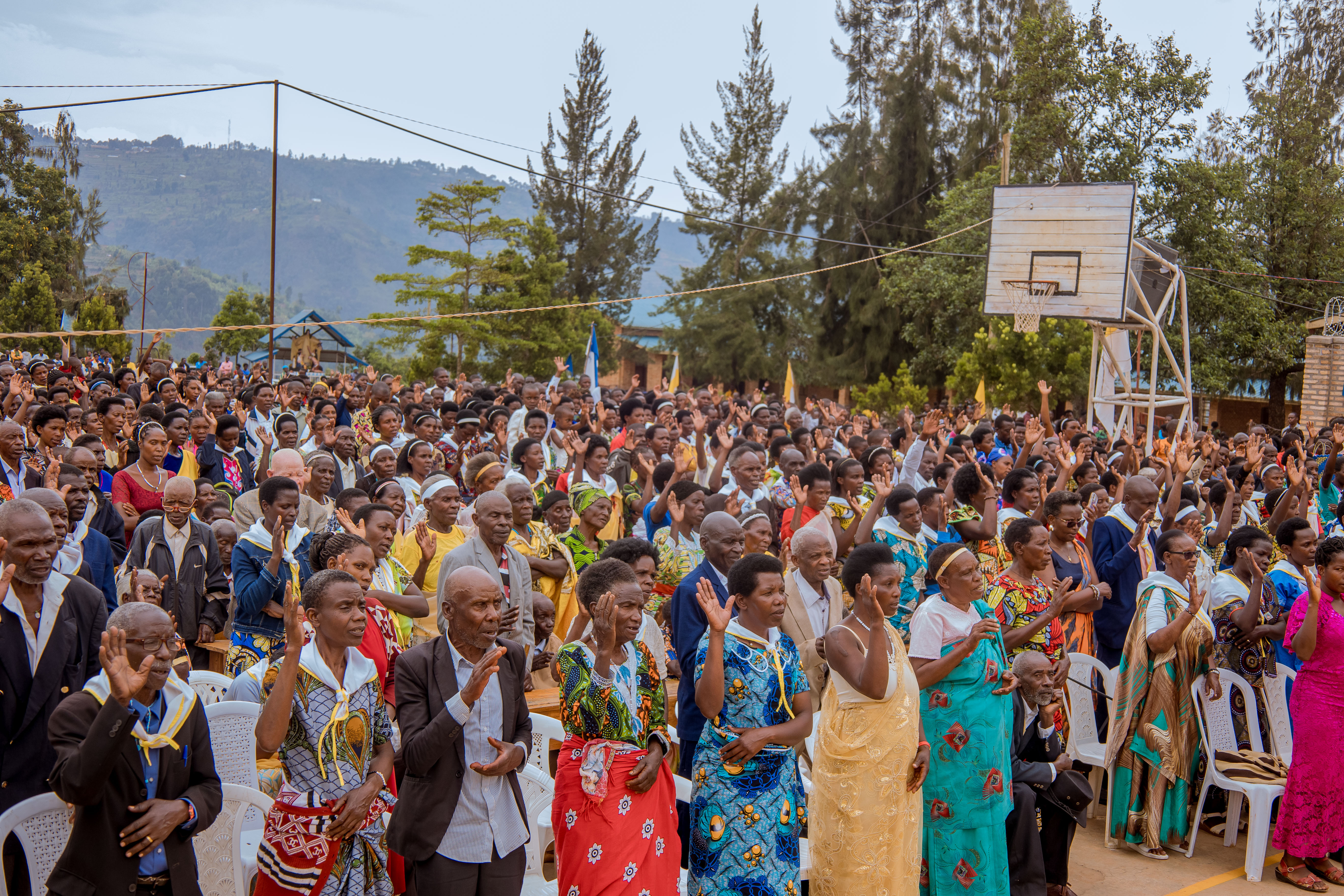 Yubile y’imyaka 50 Arikidiyosezi ya Kigali ishinzwe: muri Paruwasi ya Rulindo hahimbarijwe Batisimu n’Ubwigishwa