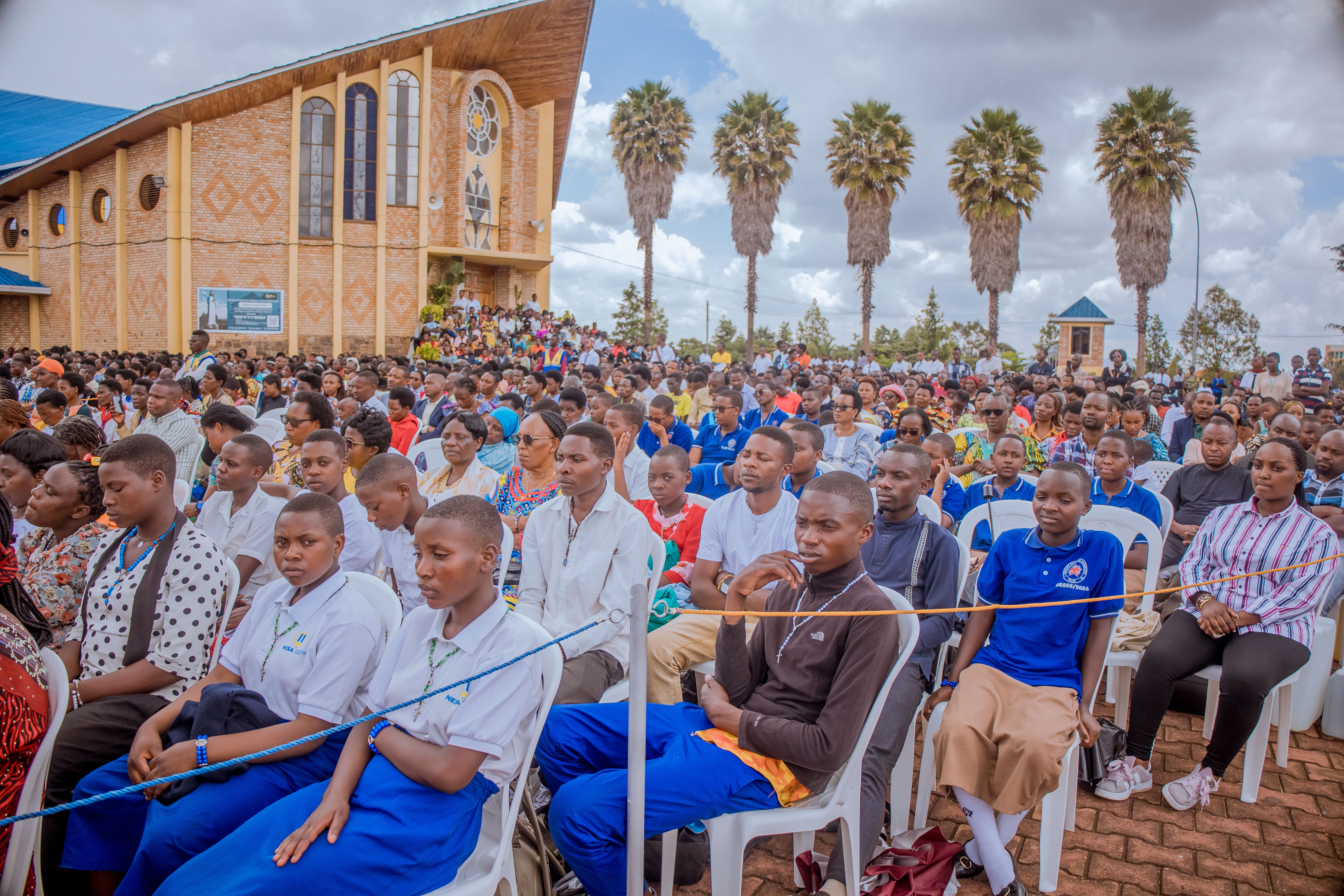 Abakiristu ba Diyosezi ya Nyundo bakoreye urugendo Nyobokamana i Kibeho, basabwe guhinduka muri iki gihe cy’Igisibo