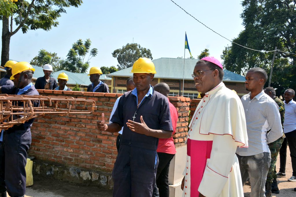 Myr Anaclet yasezeranyije urubyiruko rugororerwa Iwawa ko Karidinali n'Abepiskopi bose bo Mu Rwanda bazabasura