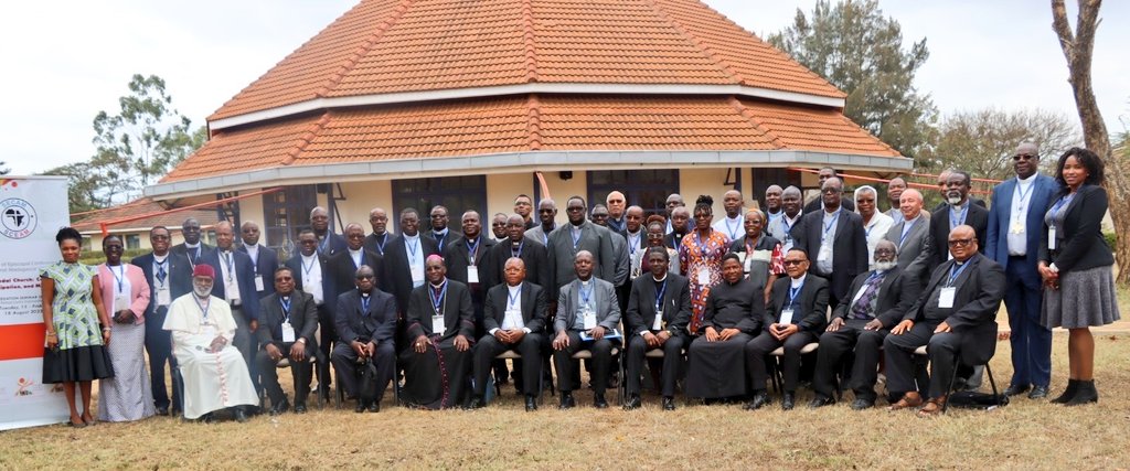 Abazahagararira Afurika muri Sinodi biteguye guhuza ijwi