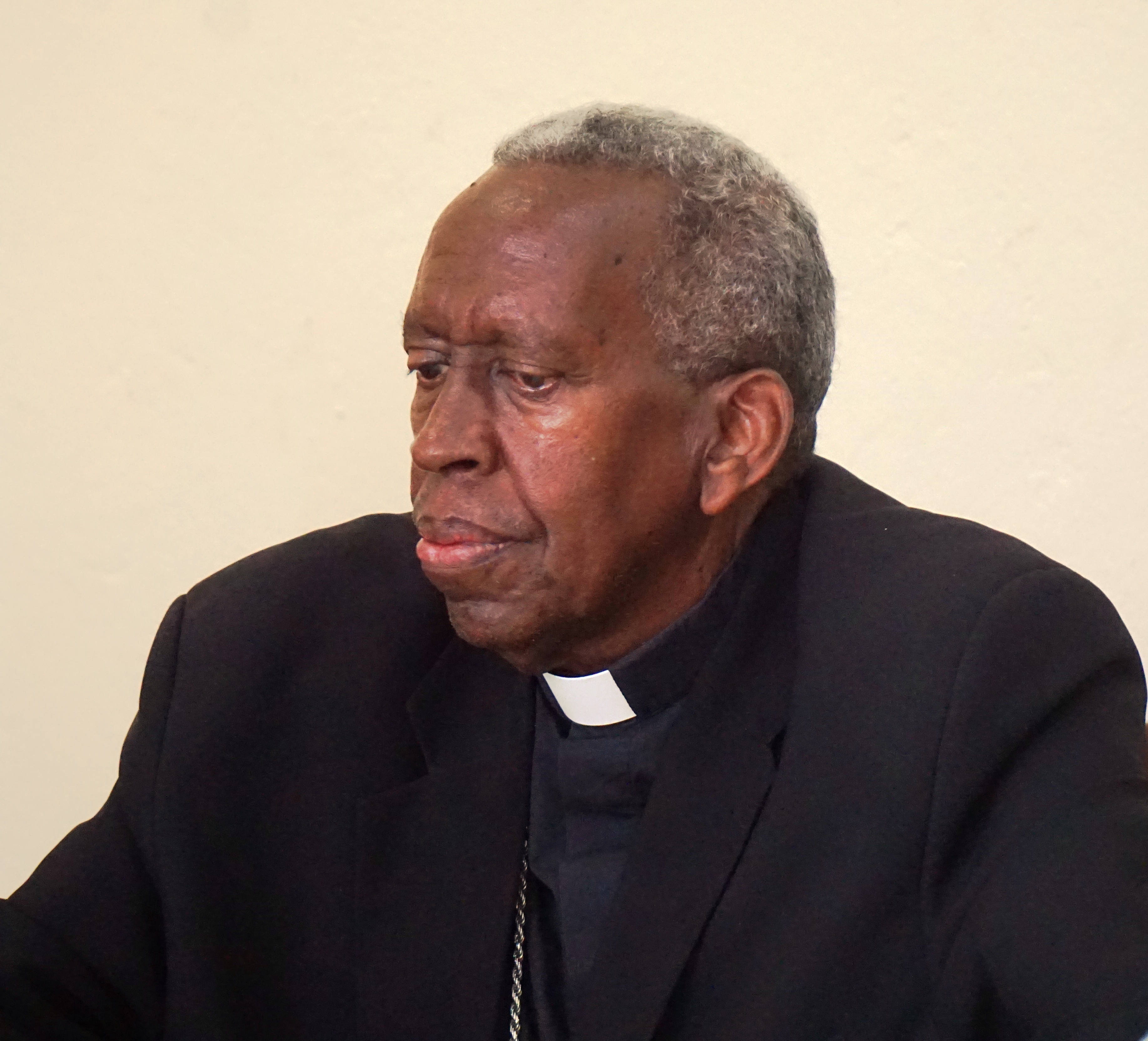 Myr Smaragde yasobanuye uko Umwepiskopi atorwa asaba abakristu kwirinda ibihuha