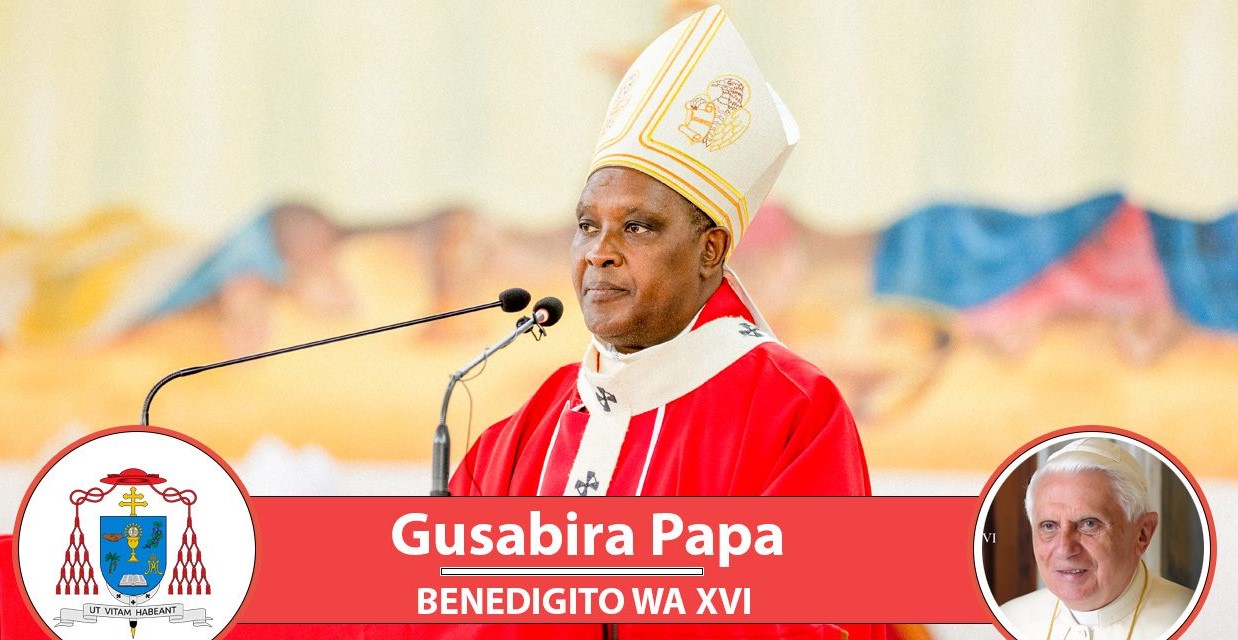 Karidinali Kambanda yagaragaje uko Papa Benedigito wa XVI yahozaga ku mutima u Rwanda n’Abanyarwanda