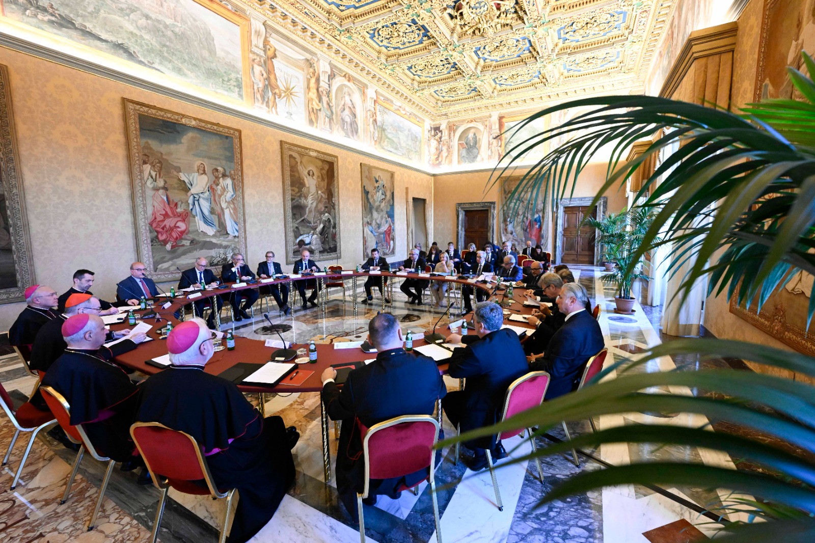 U Butaliyani na Vatikani bahuriye mu nama itegura Yubile y’imyaka 2025 ya Kiliziya Gatolika ku isi izahimbarizwa i Roma
