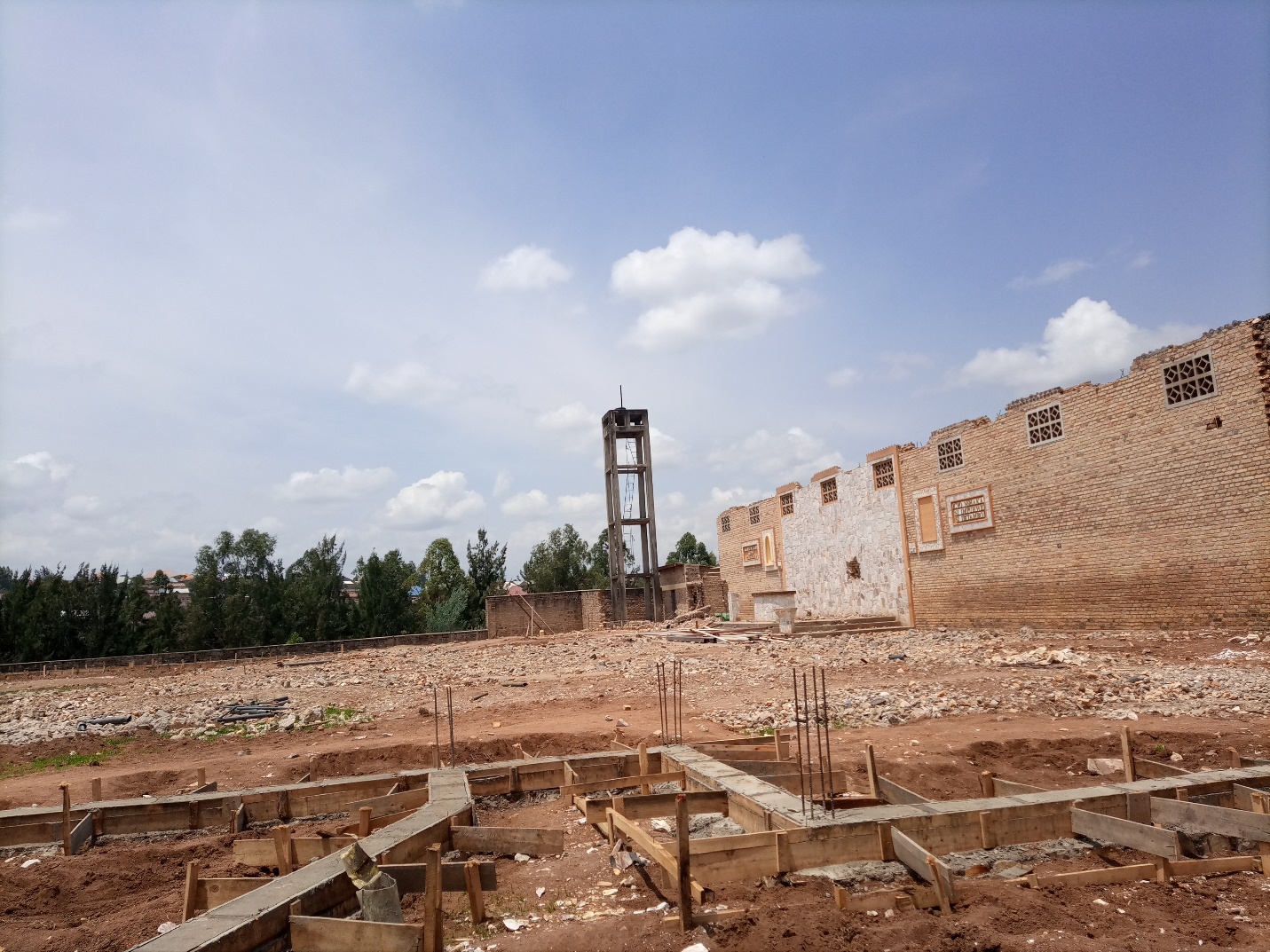Paruwasi ya Ruhango muri Diyosezi ya Kabgayi yatangije imirimo yo kuvugurura Kiliziya yayo